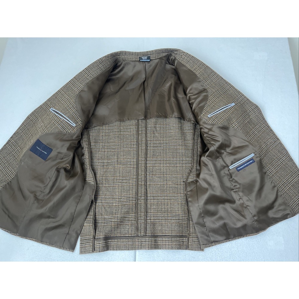 Tommy Hilfiger Plaid Check Wool Blazer Sport Coat Men 44S Elbow Patch Half Lined - Picture 6 of 7